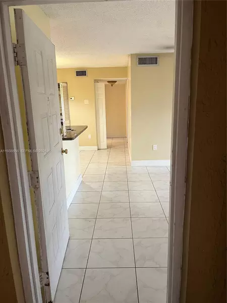 2 bedrooms apartment for rent in The Hammocks - Miami Dade, Miami