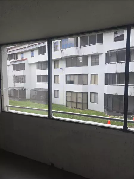 2 bedrooms apartment for rent in The Hammocks - Miami Dade, Miami