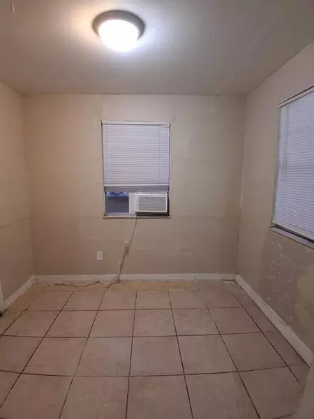 4 bedrooms apartment for rent in Pine Hills - West Orlando, Orlando
