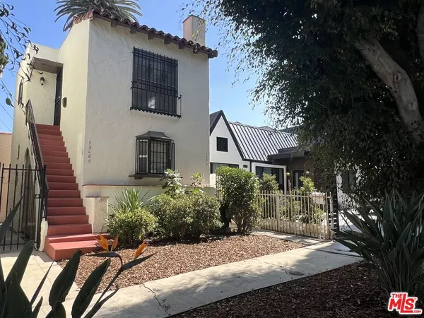 Studio Apartment for rent in Mid Wilshire - Central Los Angeles, Los Angeles