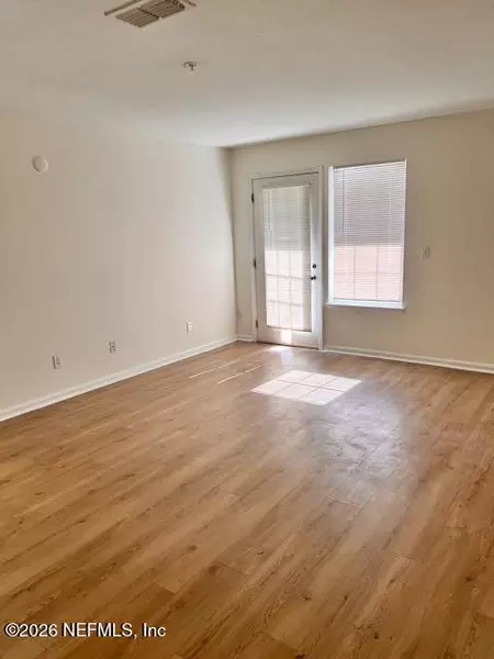 3 bedrooms apartment for rent in Deerwood - Southside, Jacksonville