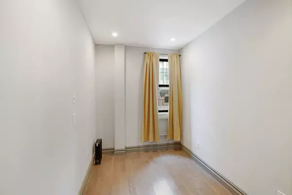 Coliving in East Village - Manhattan, New York