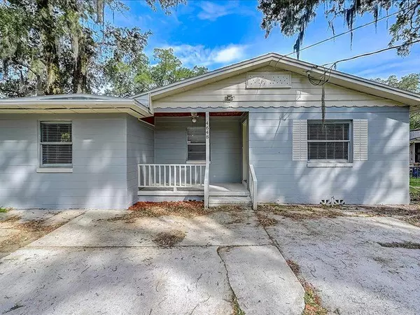 Coliving in Cedar Hills - Westside, Jacksonville