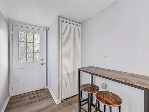 Coliving in Cedar Hills - Westside, Jacksonville