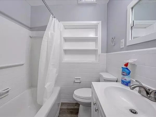 Coliving in Cedar Hills - Westside, Jacksonville