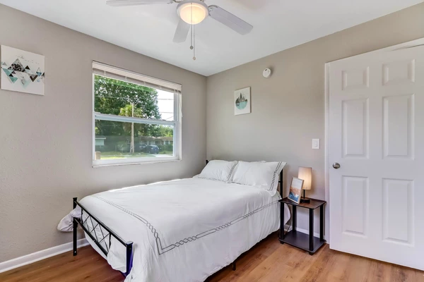 Coliving in Lake Forest - Northside, Jacksonville