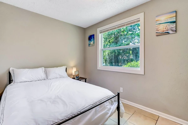 Coliving in Lake Forest - Northside, Jacksonville