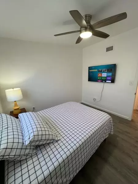Coliving in Port Charlotte - North Port, Sarasota