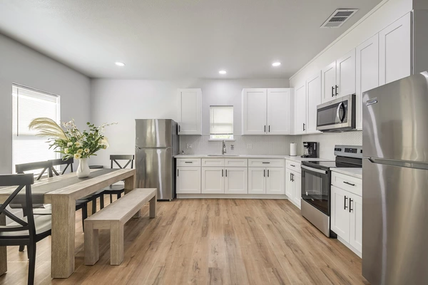 Coliving in Oak Cliff - Sw Dallas, Dallas