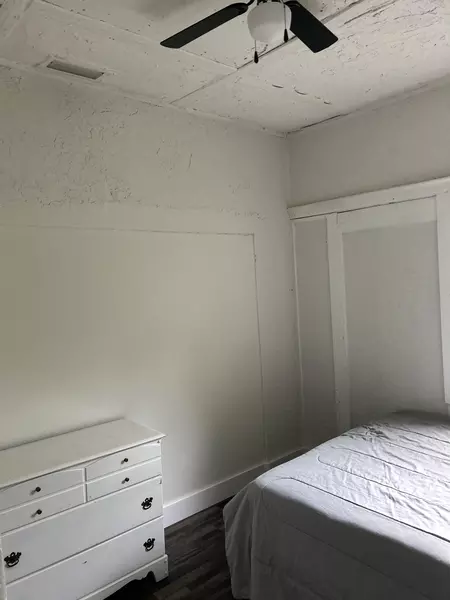 Coliving in Ybor City - Central Tampa, Tampa