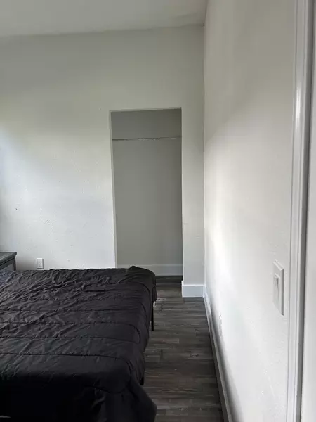 Coliving in Ybor City - Central Tampa, Tampa