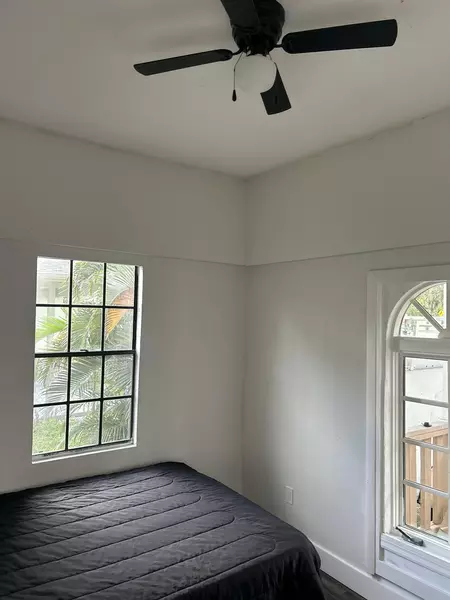 Coliving in Ybor City - Central Tampa, Tampa