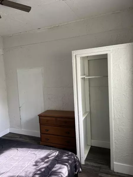 Coliving in Ybor City - Central Tampa, Tampa