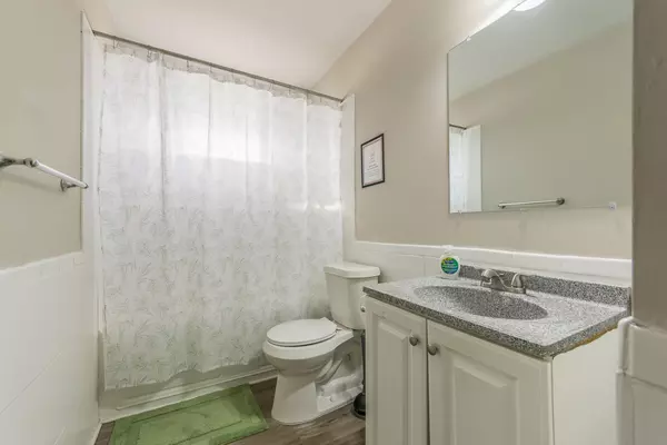 Coliving in Red Bridge - KCMO, Kansas City