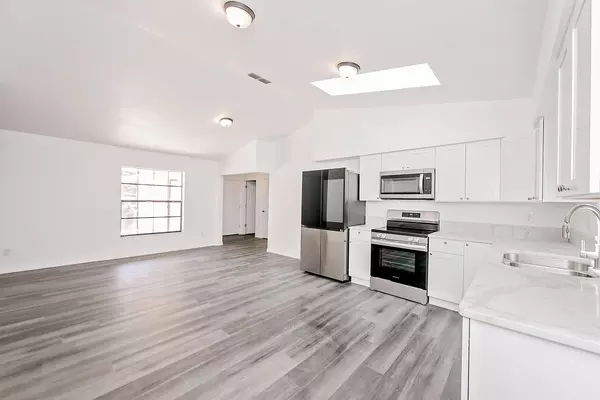 Coliving in Ocala - Outer Orlando, Orlando