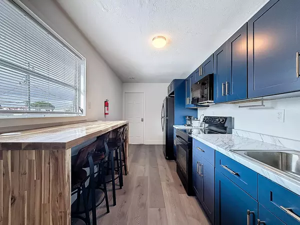 Coliving in West Palm Beach - Palm Beach County, Miami