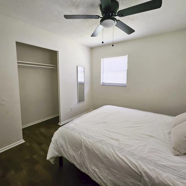 Coliving in Holden Heights - Central Orlando, Orlando