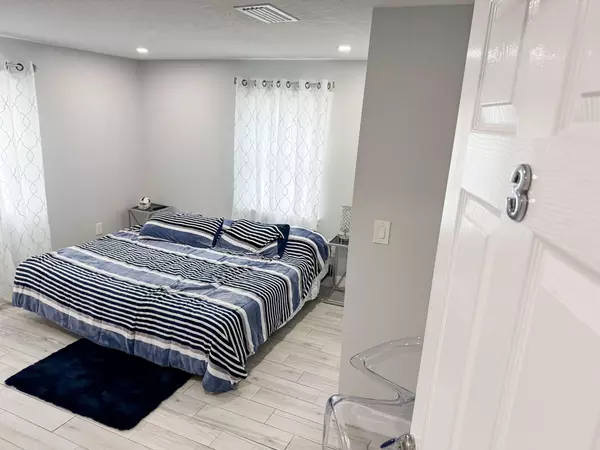 Coliving in Lealman - Clearwater-St. Petersburg, Tampa