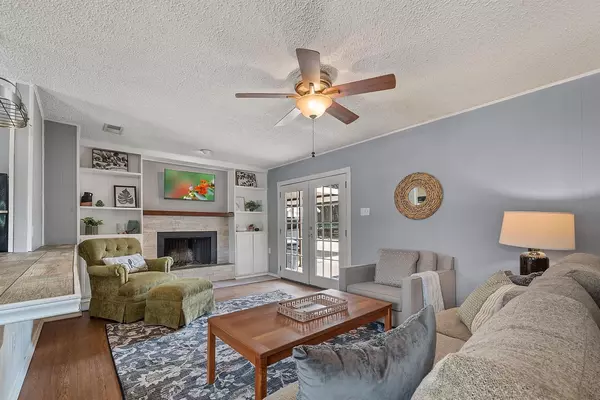 Coliving in Central Arlington - Arlington, Dallas