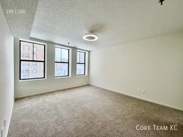 1 bedroom apartment for rent in Country Club Plaza - KCMO, Kansas City