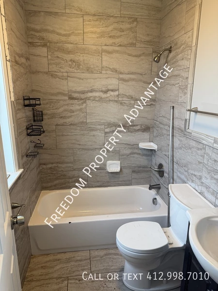 2 bedrooms apartment for rent in Homewood - East Pitt, Pittsburgh