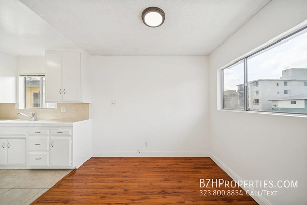2 bedrooms apartment for rent in Pico Robertson - Westside / South Bay, Los Angeles
