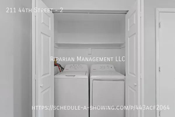 3 bedrooms apartment for rent in Bloomfield - East Pitt, Pittsburgh