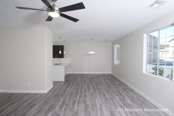 3 bedrooms apartment for rent in Summerlin - Summerlin, Las Vegas