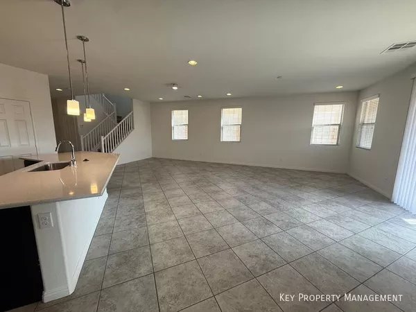 4 bedrooms apartment for rent in Summerlin - Summerlin, Las Vegas