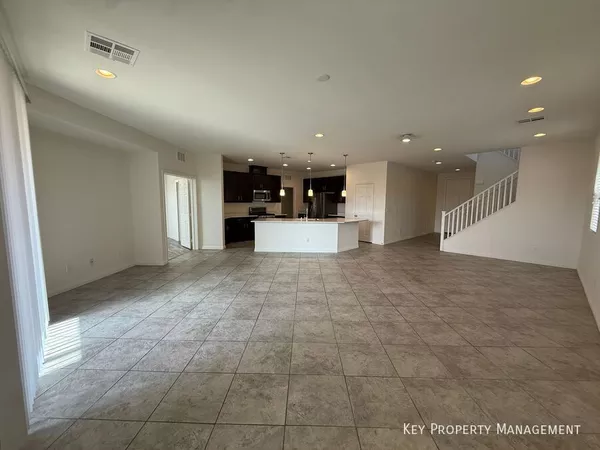 4 bedrooms apartment for rent in Summerlin - Summerlin, Las Vegas