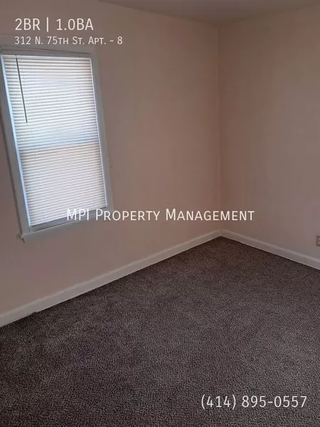 2 bedrooms apartment for rent in Bluemound Heights - West / SW Mil, Milwaukee
