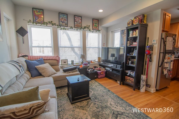 1 bedroom apartment for rent in Hermosa - Northwest Side, Chicago