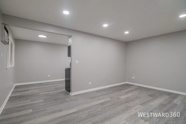 1 bedroom apartment for rent in Irving Park - Northwest Side, Chicago