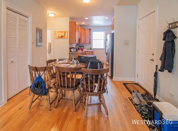 2 bedrooms apartment for rent in Hermosa - Northwest Side, Chicago