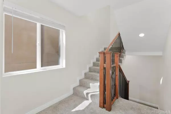 3 bedrooms apartment for rent in Logan Heights - Central SD, San Diego