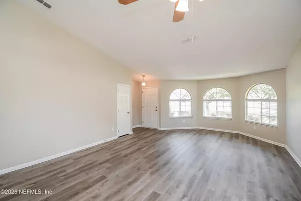 3 bedrooms apartment for rent in Marietta - Westside, Jacksonville