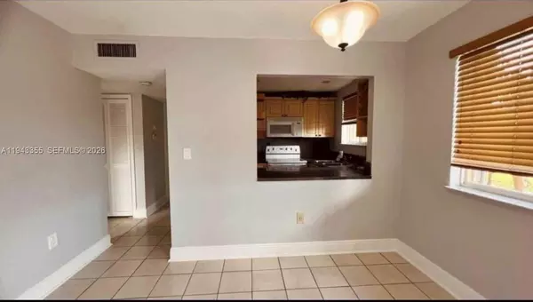 2 bedrooms apartment for rent in Tamiami - Miami Dade, Miami