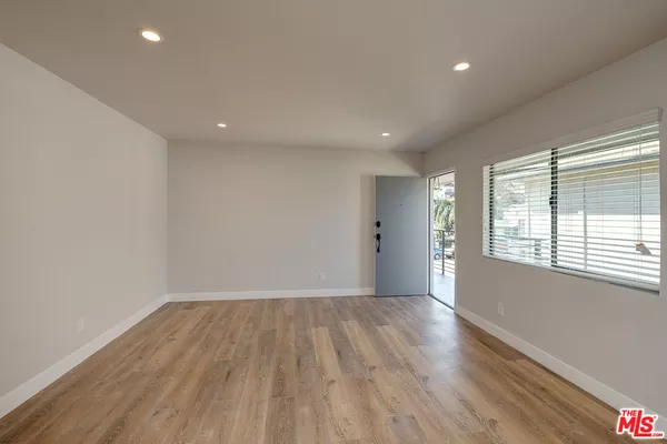 3 bedrooms apartment for rent in Mid City - Central Los Angeles, Los Angeles