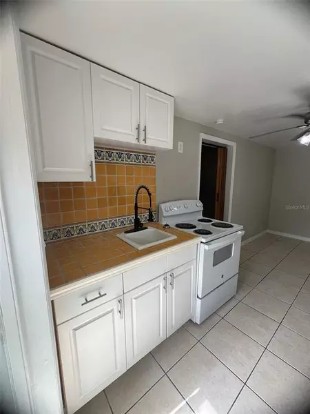 Studio Apartment for rent in College Hill - East Tampa, Tampa