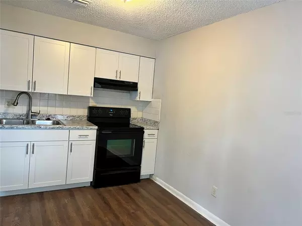 3 bedrooms apartment for rent in College Hill - East Tampa, Tampa