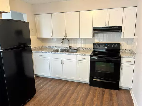 3 bedrooms apartment for rent in College Hill - East Tampa, Tampa