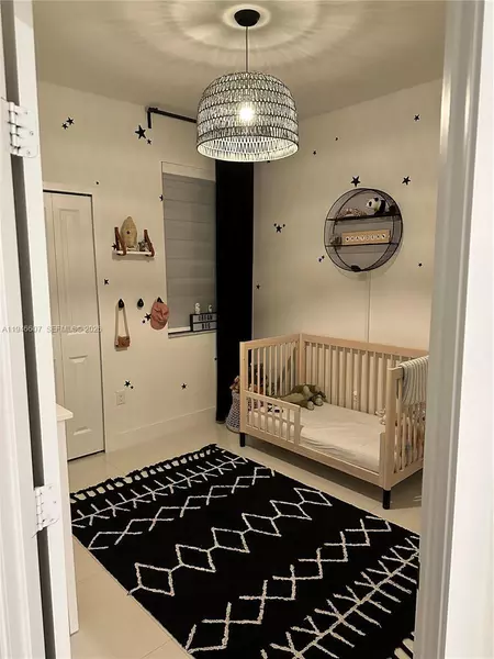 4 bedrooms apartment for rent in Westchester FL - Miami Dade, Miami