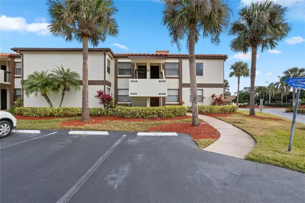 2 bedrooms apartment for rent in Vista East - East Orlando, Orlando