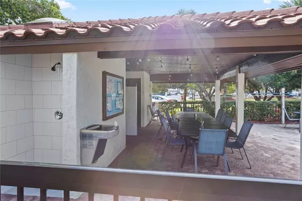 2 bedrooms apartment for rent in Vista East - East Orlando, Orlando