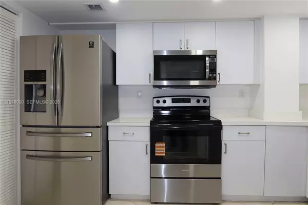 2 bedrooms apartment for rent in Coconut Grove - Miami, Miami