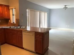 4 bedrooms apartment for rent in Westchester FL - Miami Dade, Miami