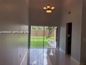 4 bedrooms apartment for rent in Westchester FL - Miami Dade, Miami