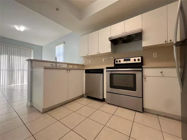 2 bedrooms apartment for rent in Westchester FL - Miami Dade, Miami