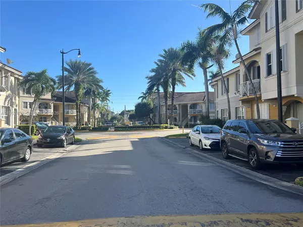 2 bedrooms apartment for rent in Westchester FL - Miami Dade, Miami