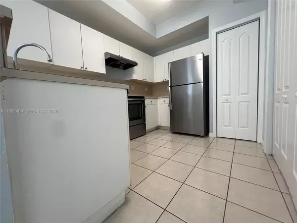 2 bedrooms apartment for rent in Westchester FL - Miami Dade, Miami